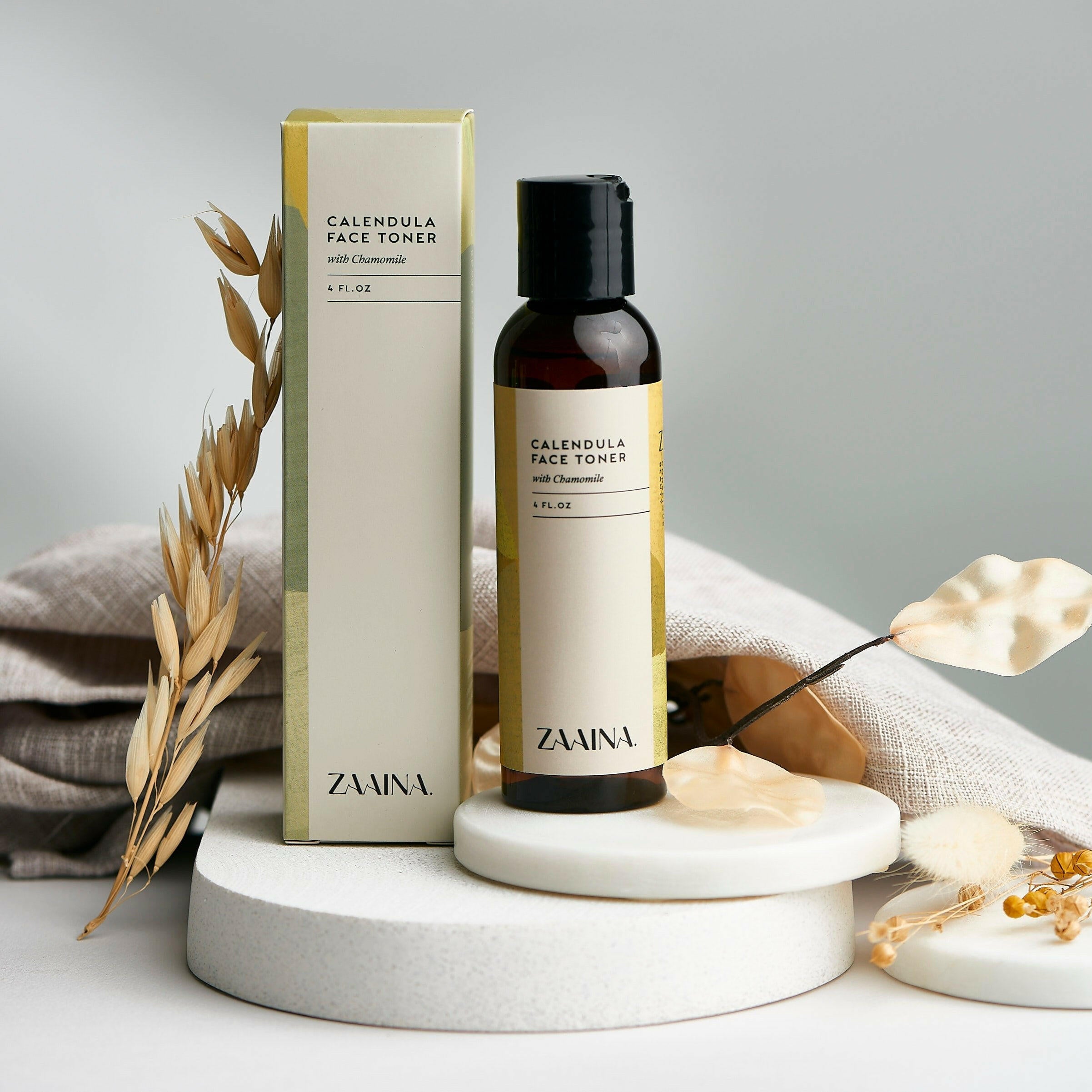 Chamomile facial toner for soothing skin care, natural ingredients enhance your beauty routine